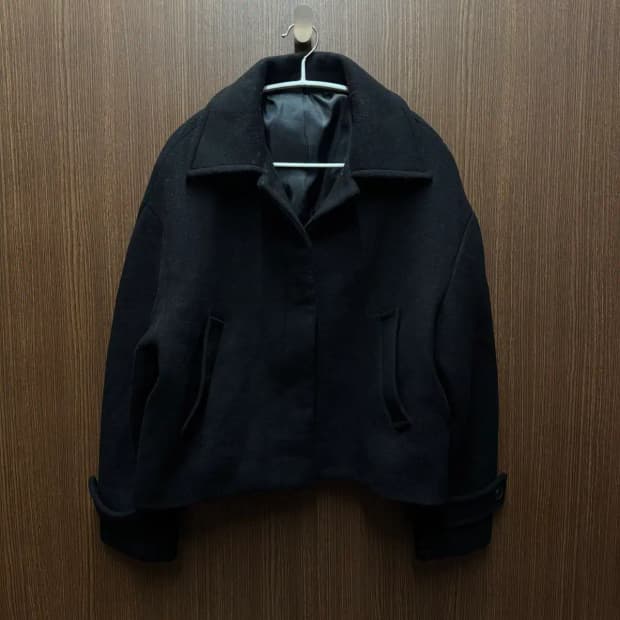 무신사 스탠다드 캐시미어 블렌디드 쇼트 맥 코트