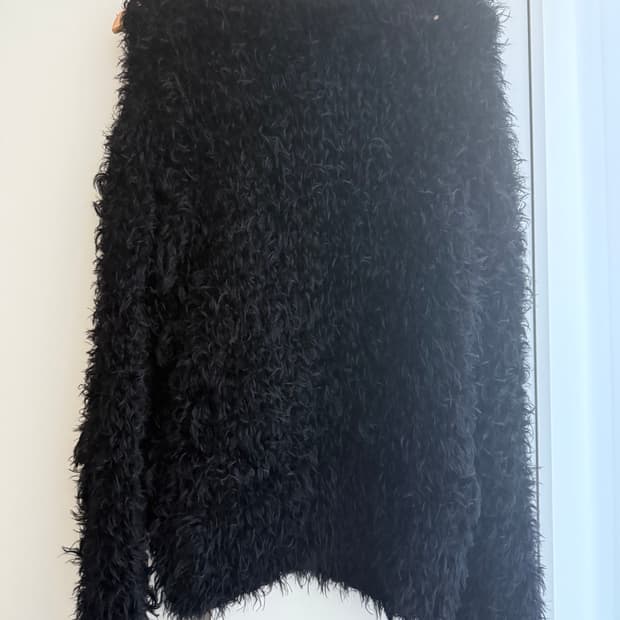 아미리 모크넥 모헤어 니트