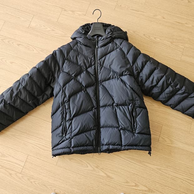 해칭룸 23fw 웹 구스다운 패딩
