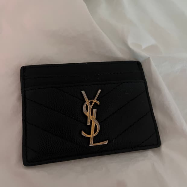 입생로랑 금장 카드지갑 