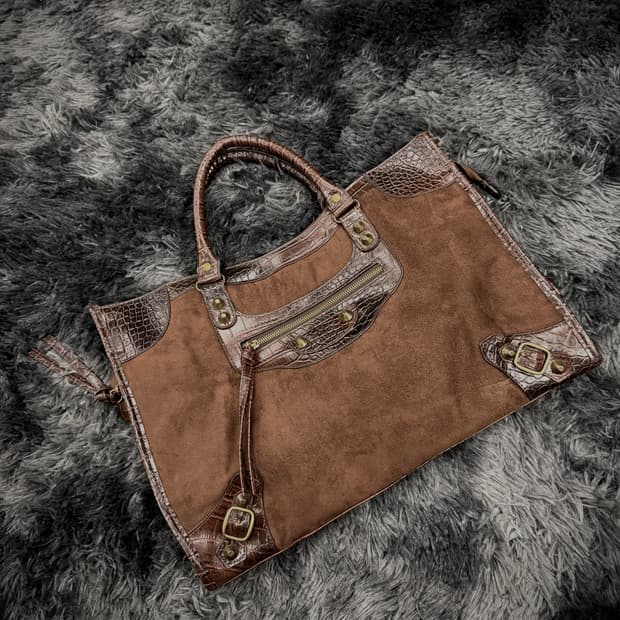 브라운 모터사이클 디자인 사각 백