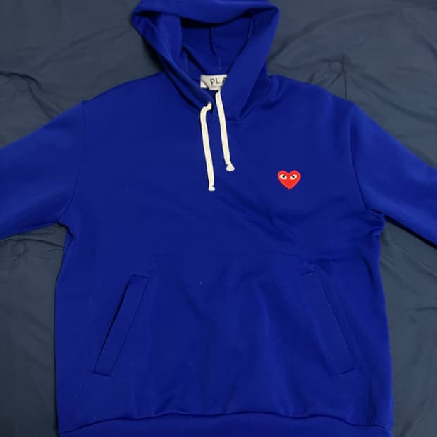 L 꼼데가르송 레드 와펜 블루 후드