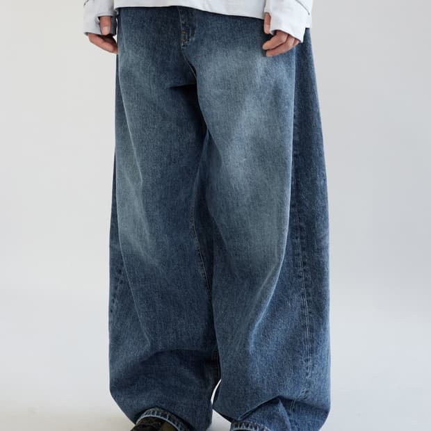 해칭룸 와이드 커브드 진 4사이즈 워시드 블루