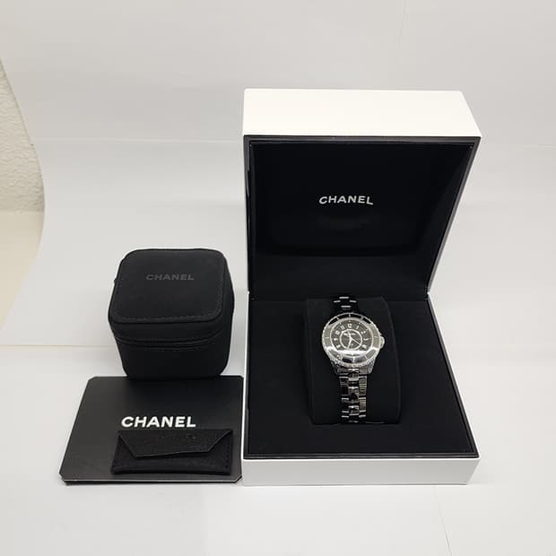 (26년1월구매) 샤넬 H5695 J12 세라믹 워치 33mm 블랙