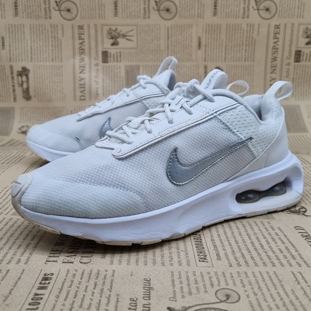 나이키 에어맥스 인터락 운동화250 