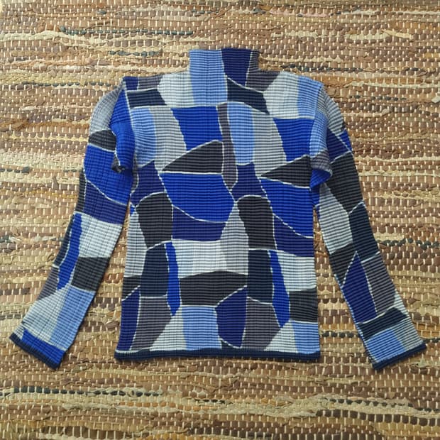 Issey Miyake FETE 이세이미야케 플리츠