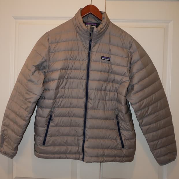 파타고니아 멘즈 경량패딩 그레이