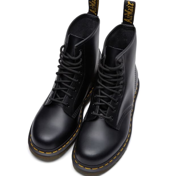 1460 8홀 레이스 로우 부츠 블랙 / 10072004 37