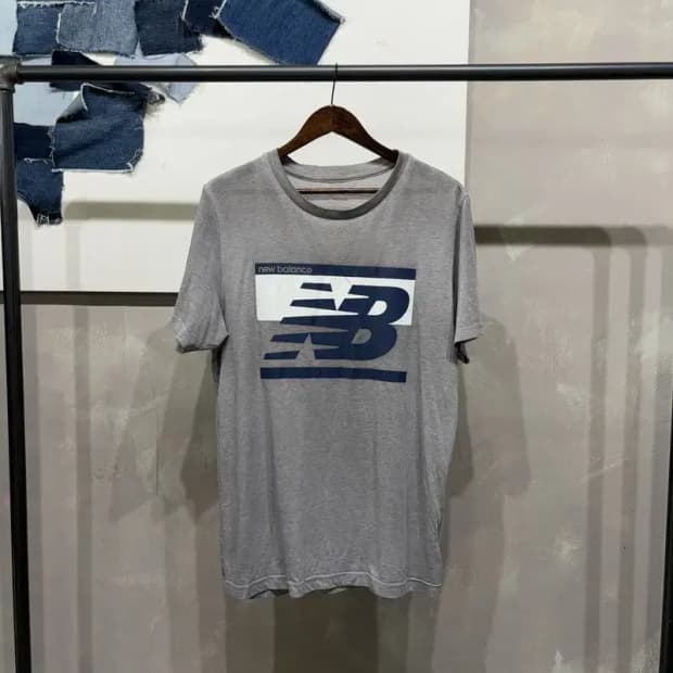 (105) 뉴발란스 캐주얼 프린팅 반팔 티