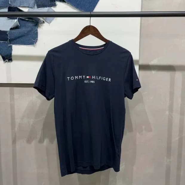 (95) 타미힐피거 캐주얼 오가닉코튼 네이비 자수 반팔 티