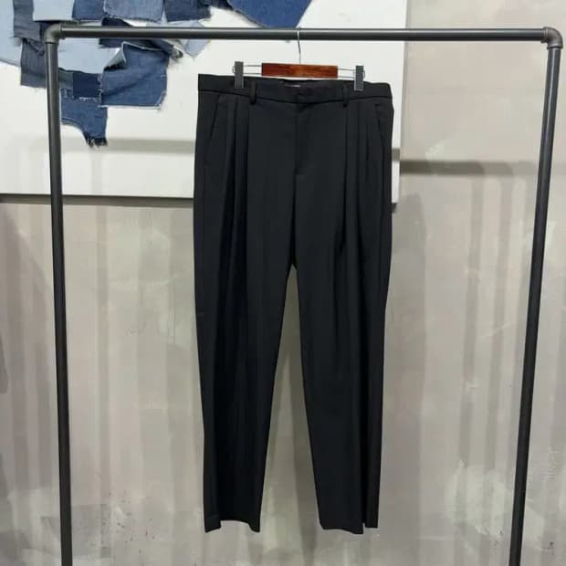 (36인치) 무신사스탠다드 캐주얼 턱 슬랙스 바지 팬츠