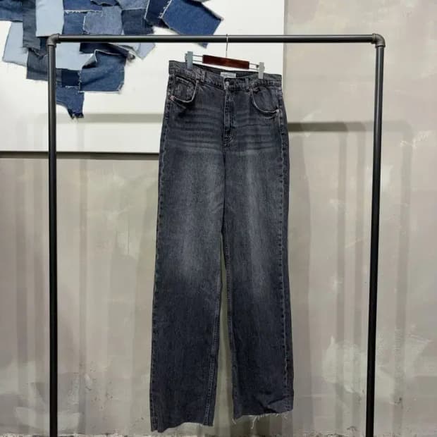(34인치) 자라 ZARA 캐주얼 컷팅 블랙진 흑청바지