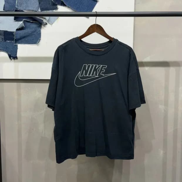 (105) 나이키 스트릿 캐주얼 프린팅 블랙 반팔 티