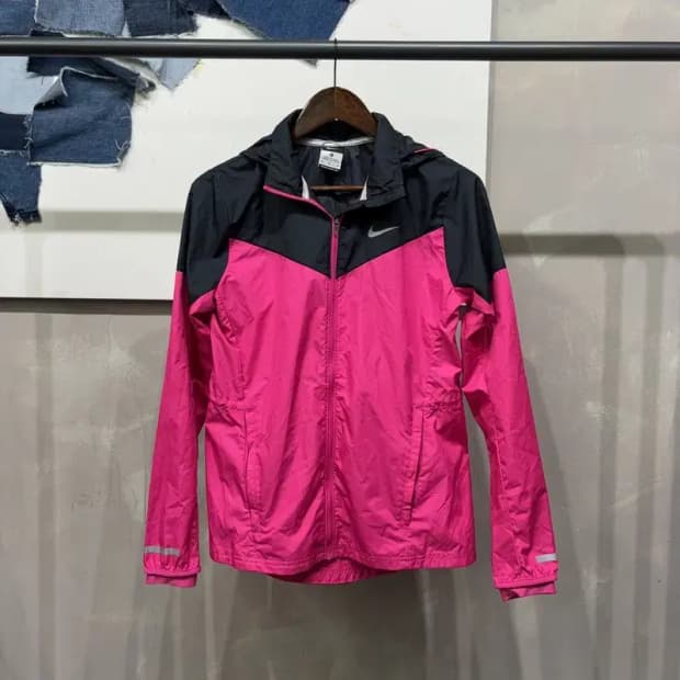 (85) 나이키 여성 런닝 바람막이 자켓