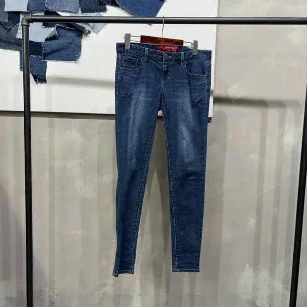 (28인치) 게스 여성 캐주얼 스판 진청바지 데님팬츠