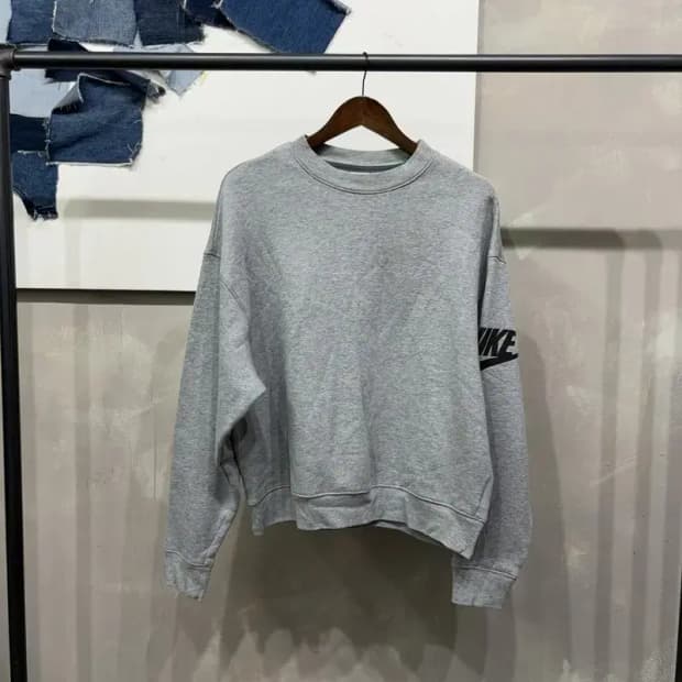 (95) 나이키 여성 캐주얼 맨투맨 긴팔티