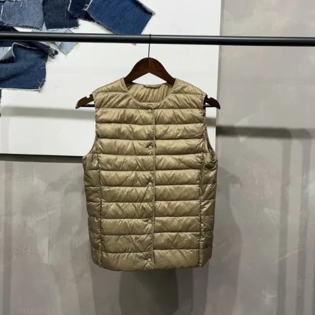 (90) 유니클로 여성 캐주얼 경량 패딩조끼