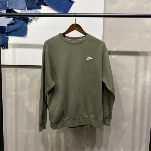 (100) 나이키 스트릿 자수 기모 맨투맨 긴팔 티