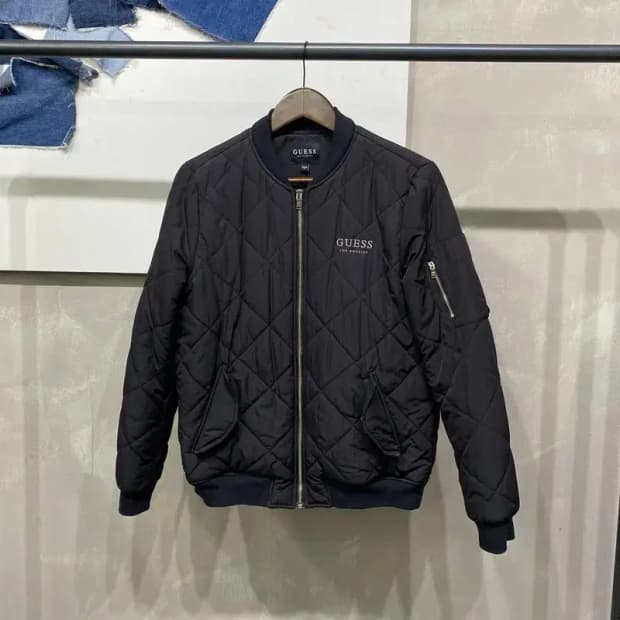 (80) 게스 여성 캐주얼 스트릿 퀄팅 블루종 경량패딩 자켓