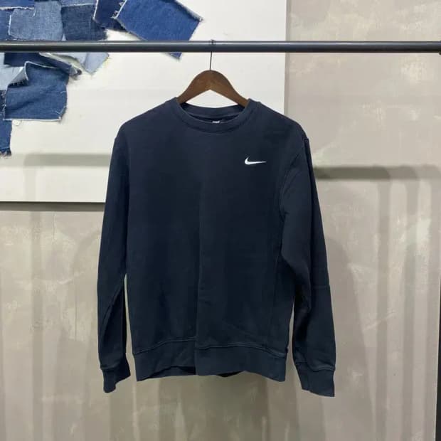 (95) 나이키 스트릿 자수 기모 맨투맨 긴팔 티