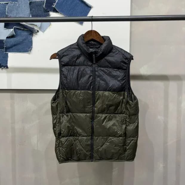 (95) 유니클로 캐주얼 울트라 라이트 다운 패딩 조끼
