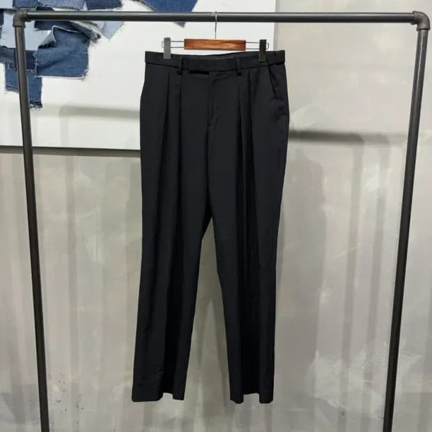 (31인치) 무신사스탠다드 캐주얼 클래식 슬랙스 바지