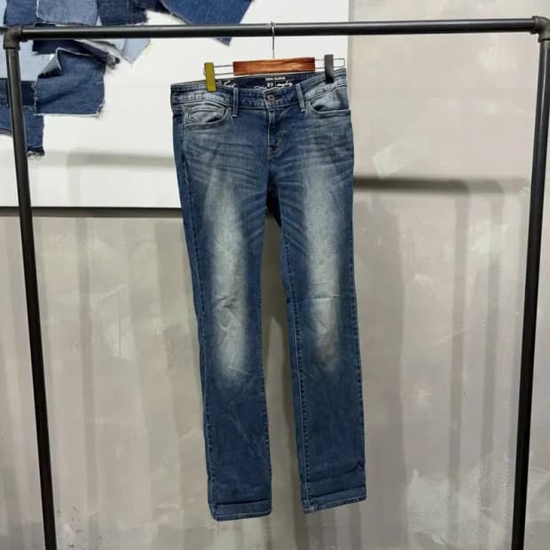 (27인치) 리바이스 여성 데미커브 스판 데님팬츠 청바지