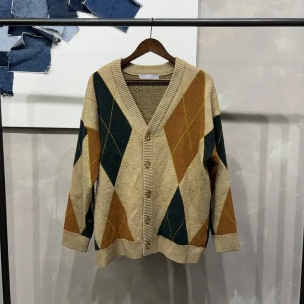 (빅사이즈) 에잇세컨즈 오버사이즈 아가일 가디건