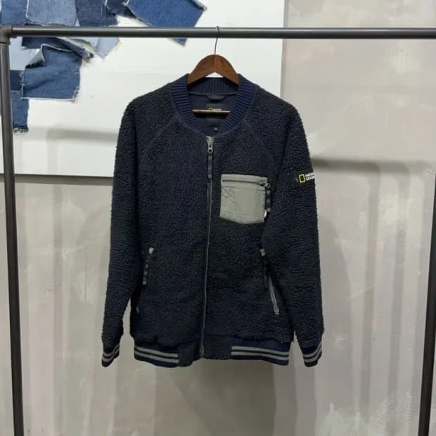 (105) 내셔널지오그래픽 캐주얼 양털 뽀글이 와펜 자켓