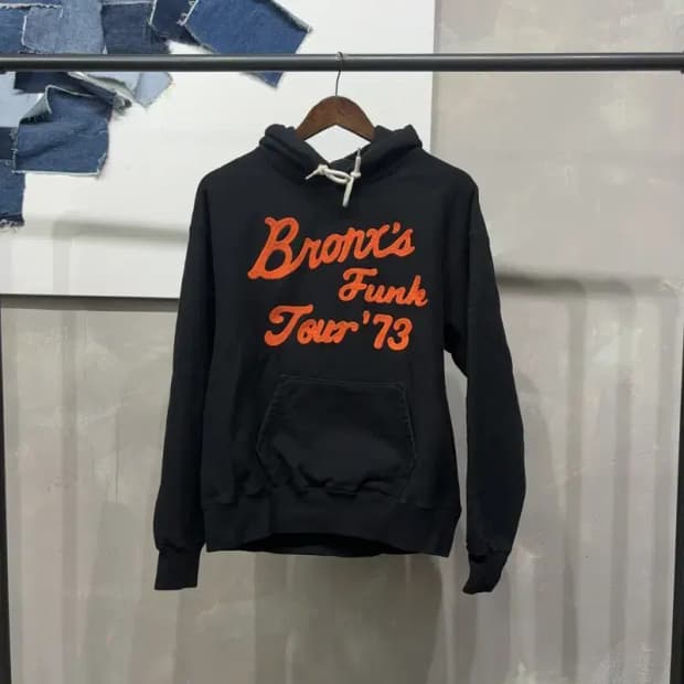 (95) 아웃스탠딩 캐주얼 스트릿 자수 후드티