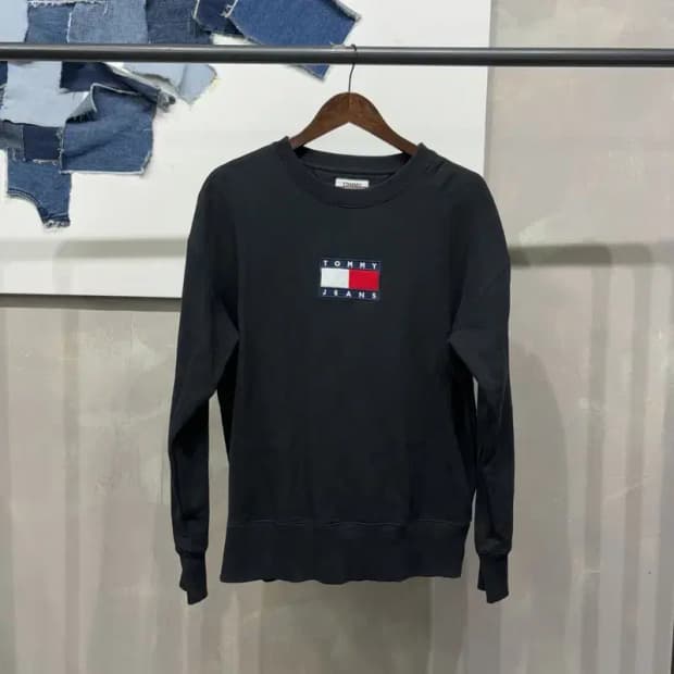 (105) 타미진스 캐주얼 자수 맨투맨 긴팔 티