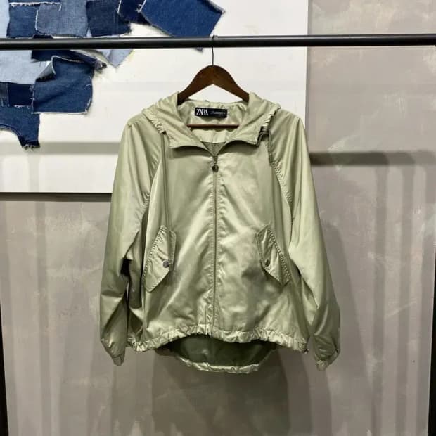 (95) 자라 ZARA 여성 바람막이 자켓