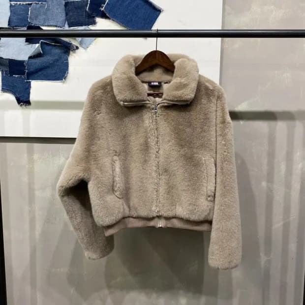 (90) NBA 여성 뉴욕 퍼 크롭 자켓 점퍼