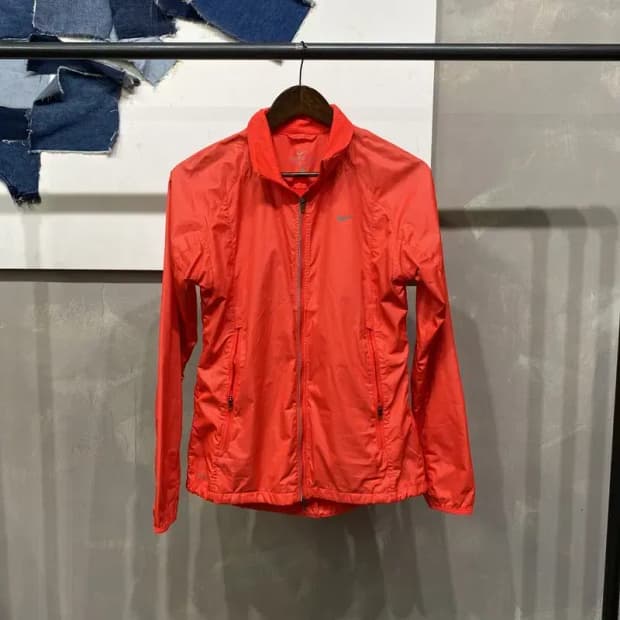 (95) 나이키 여성 운동 스톰핏 바람막이 자켓