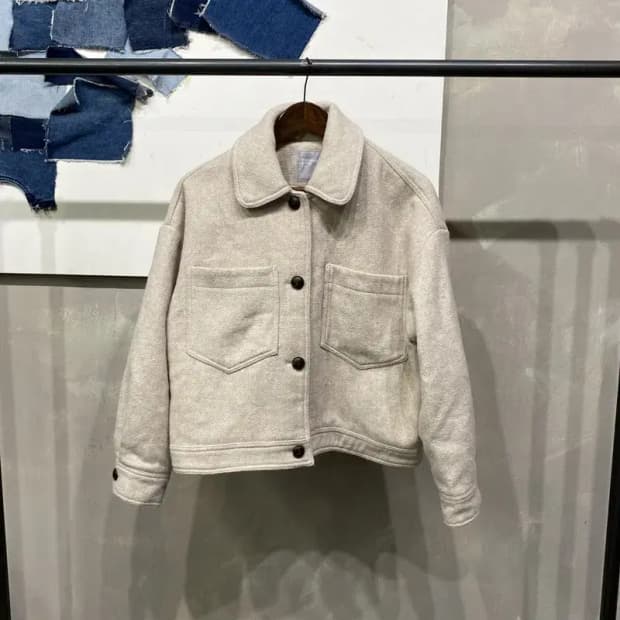 (90) 에잇세컨즈 여성 캐주얼 투포켓 카라 울 자켓