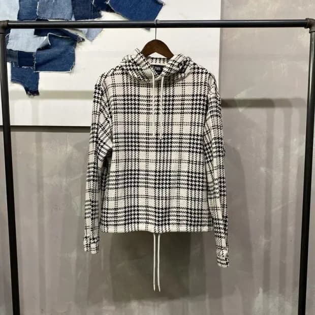 (100) 자라 ZARA 여성 캐주얼 비스코스 체크 후드티