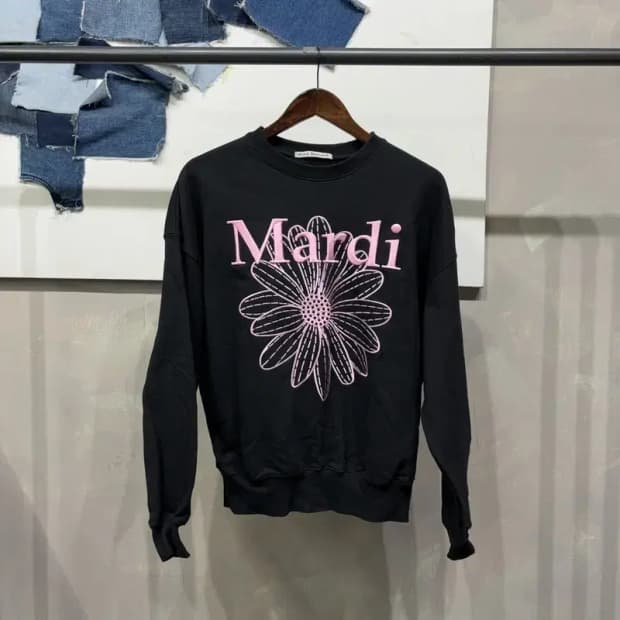 (F) 마르디메크르디 여성 캐주얼 빅로고 자수 맨투맨 긴팔 티