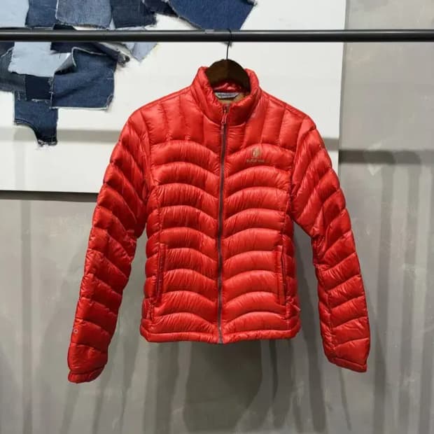 (95) 블랙야크 여성 등산 아웃도어 구스다운 거위털 경량패딩