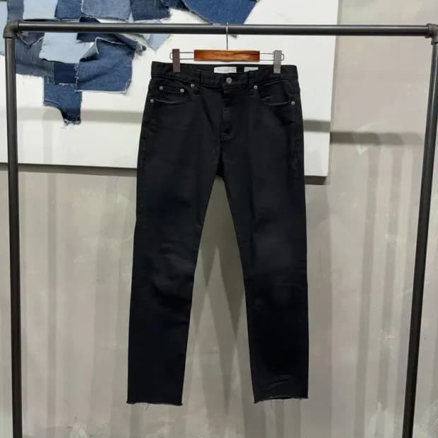 (31인치) 페이탈리즘 캐주얼 스판 흑청바지 블랙진