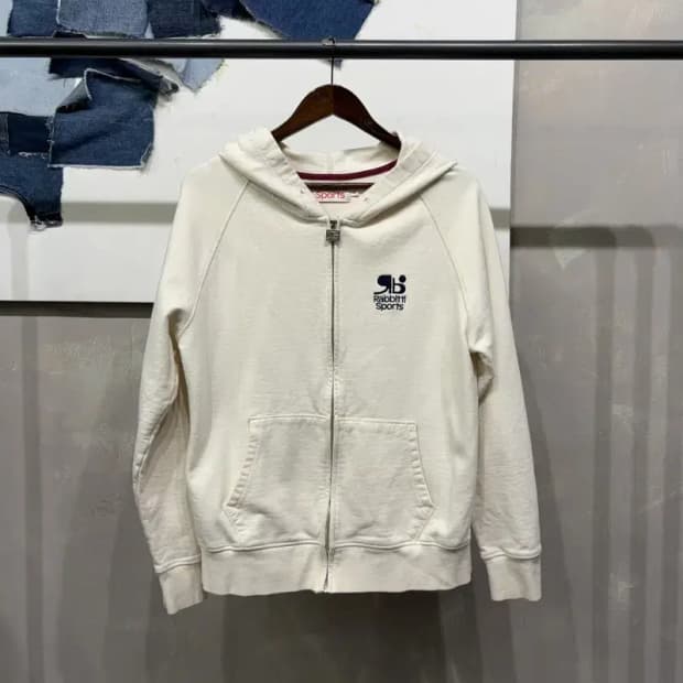 (95) 래비티스포츠 여성 캐주얼 로고 자수 후드집업 자켓