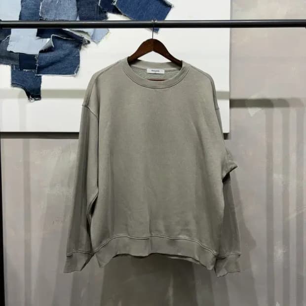 (110) 에잇세컨즈 캐주얼 기모 맨투맨 긴팔 티