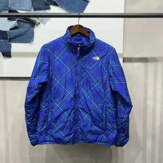 (100) 노스페이스 여성 아웃도어 체크 경량패딩