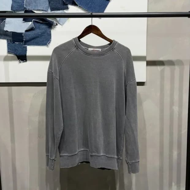 (95) 에잇세컨즈 캐주얼 피그먼트 맨투맨 긴팔 티