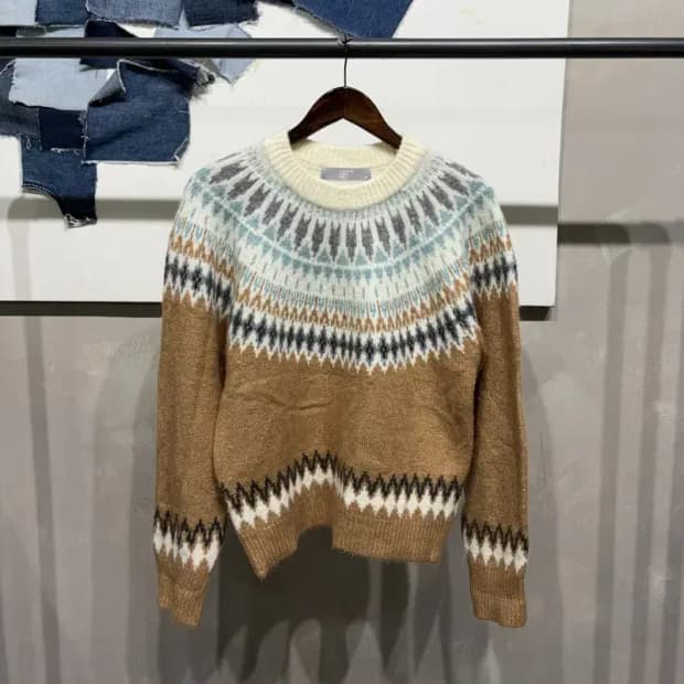 (90) 에잇세컨즈 여성 캐주얼 노르딕 에스닉 라운드 니트