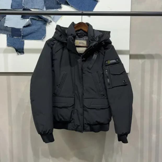 (90) 내셔널지오그래픽 아웃도어 후드 덕다운 오리털 숏패딩