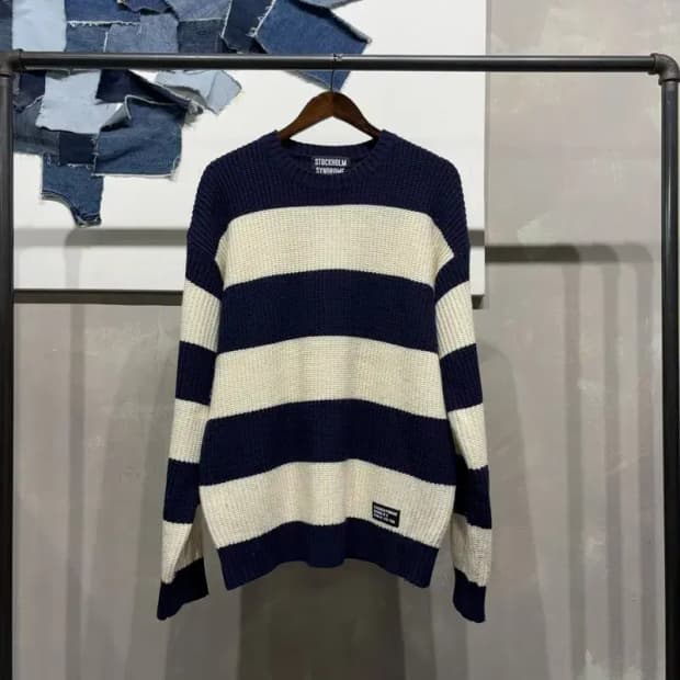 (105) 스톡홀름신드롬 스트릿 캐주얼 네이비 스트라이프 니트