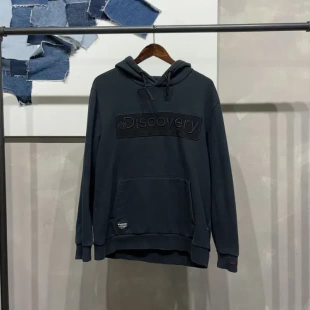 (105) 디스커버리 캐주얼 아웃도어 자수 기모 후드티