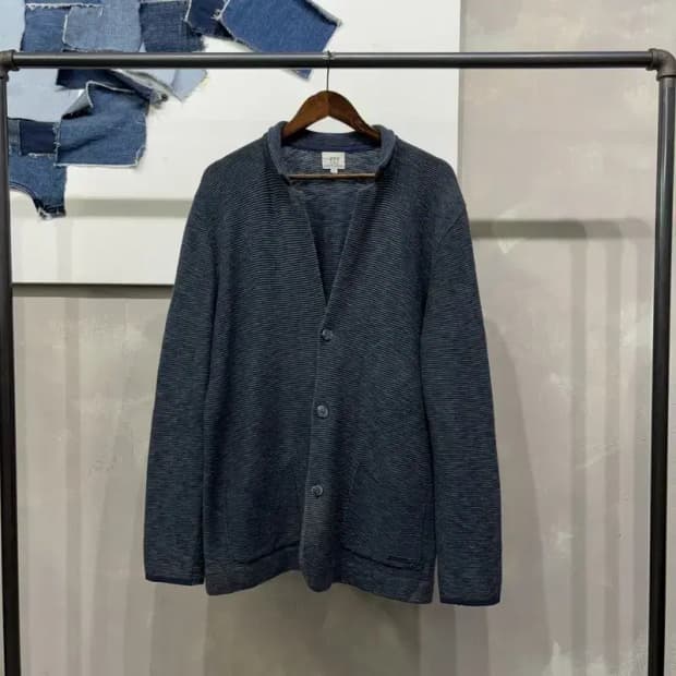 (105) 헨리코튼 캐주얼 클래식 3버튼 카라 니트 가디건