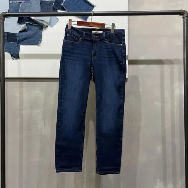 (27인치) 리바이스 여성 보이프렌드핏 스판 진청바지 데님팬츠