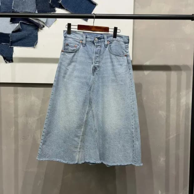 (25인치) 리바이스 빅E 여성 캐주얼 A라인 데님 청스커트 치마